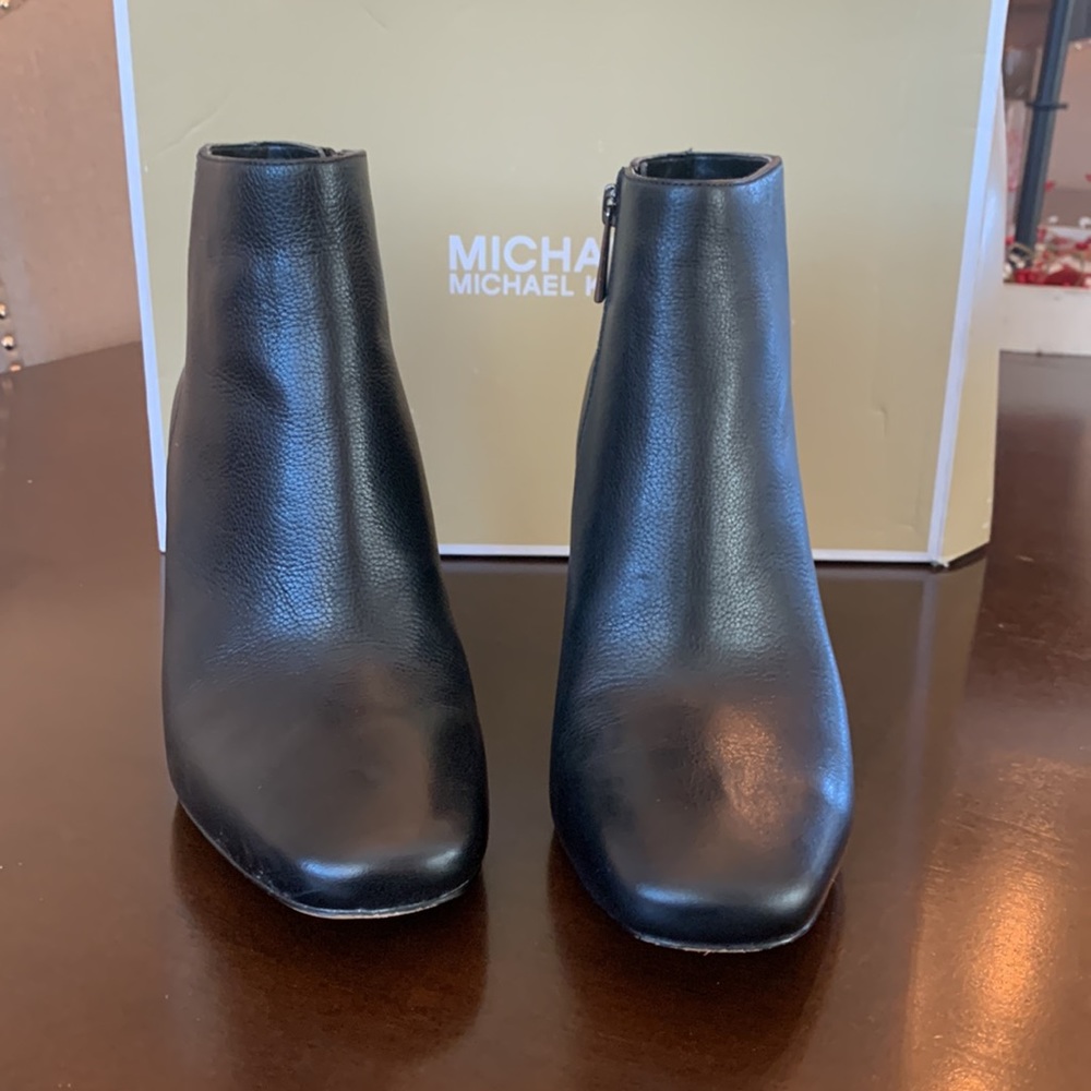 Michael Kors leather booties in Black Size 9 with about a 3 inch heel. - Picture 4 of 7